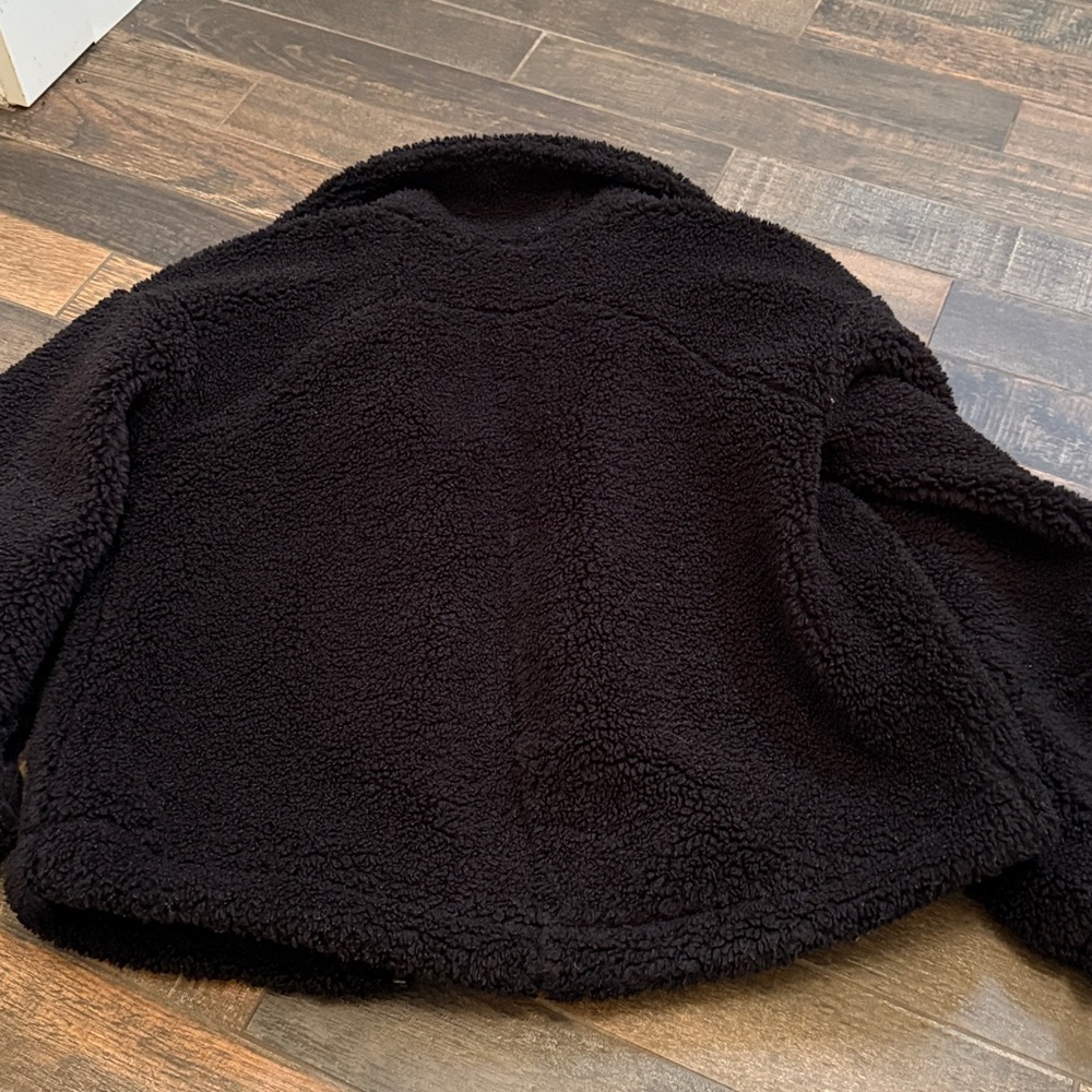 Lululemon Cinchable Sherpa Jacket - Picture 6 of 7